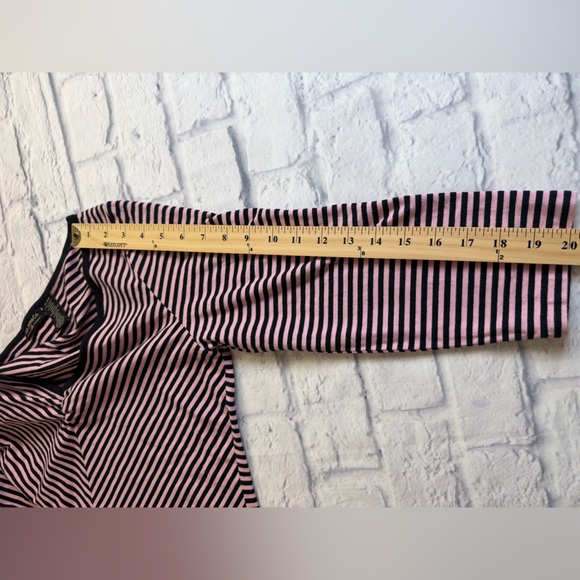 Polo by Ralph Lauren V-Neck Pink and Black Striped Long Sleeve Tee - Picture 7 of 8